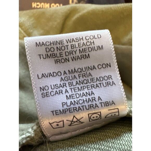 NWT Love Tree Olive Green Distressed Shorts-Destroyed Hem  Size Medium - Picture 12 of 15